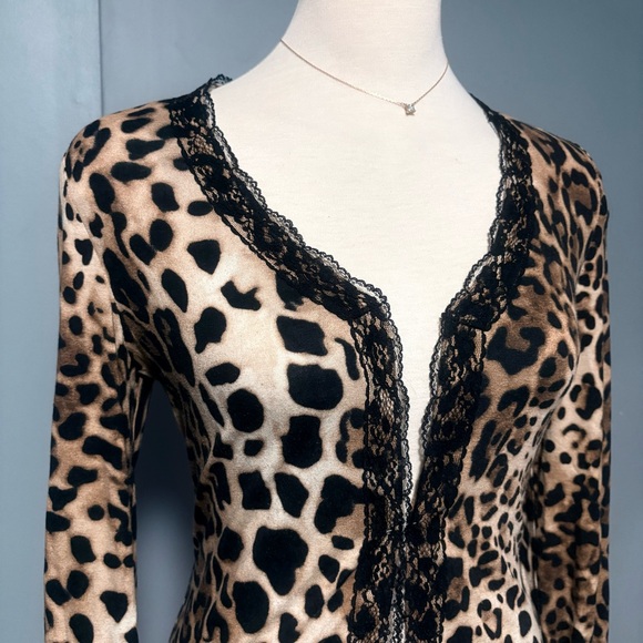 Y2K mob wife animal print lace cardigan - Picture 2 of 4